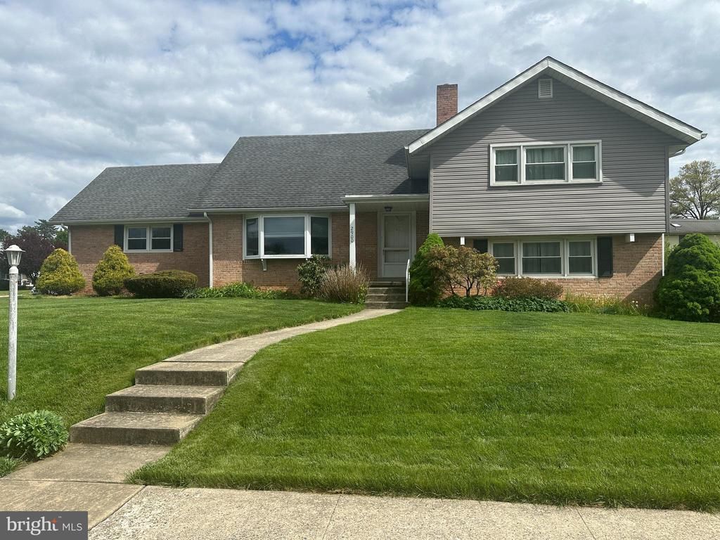 2900 Octagon Avenue , Sinking Spring, PA 19608 Main Photo