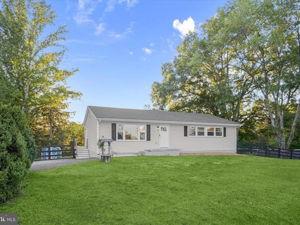 8056 GREENWICH ROAD, CATLETT, VA 20119