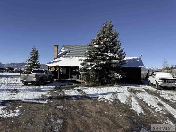 3698 S 500 W, VICTOR, ID 83455