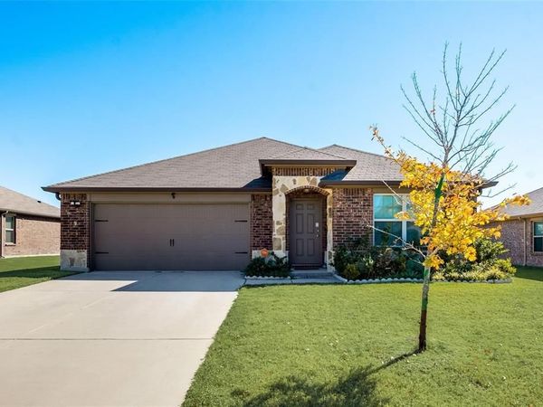 2806 Balleywood Drive, Seagoville, TX 75159