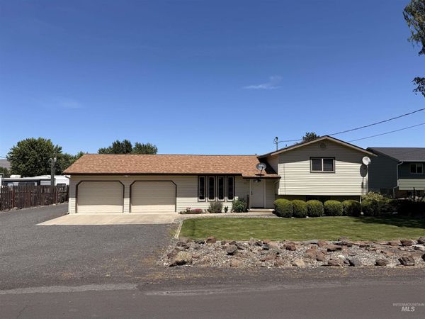 1417 Bryden Avenue, Lewiston, ID 83501