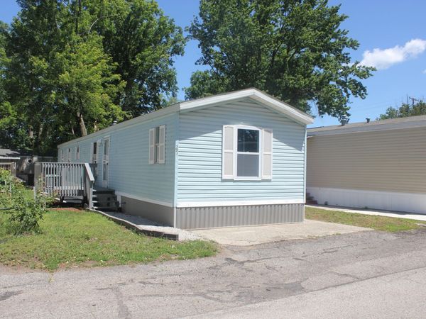 27 Inca Drive SW, Grand Rapids, MI 49548
