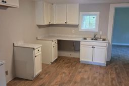 4717 Mint Avenue photo 4