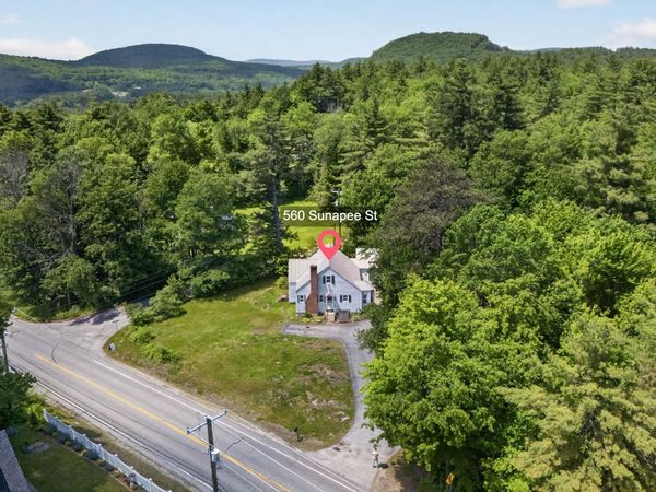 560 Sunapee Street, Newport, NH 03773