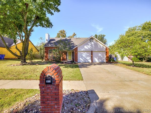 1812 S Gardenia Avenue , Broken Arrow, OK 74012