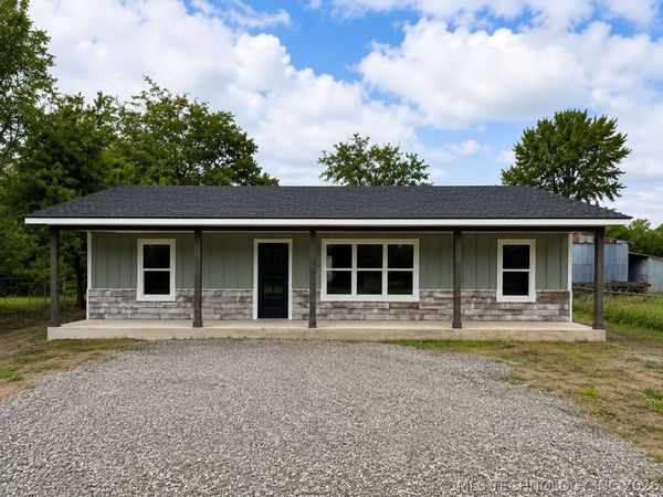211 Manning Avenue , Caddo, OK 74729