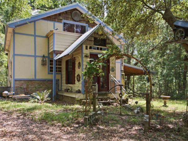 5229 SE 1ST STREET , TRENTON, FL 32693