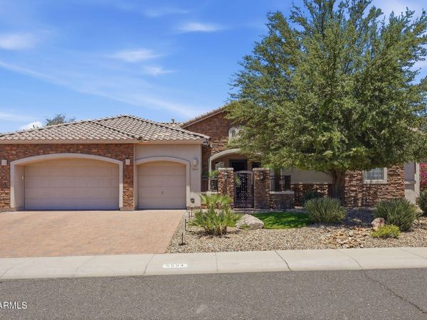 5504 W STRAIGHT ARROW Lane, Phoenix, AZ 85083