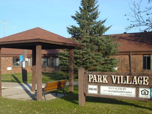 1007 1st Street , Unit 2, Lake Park, MN 56554