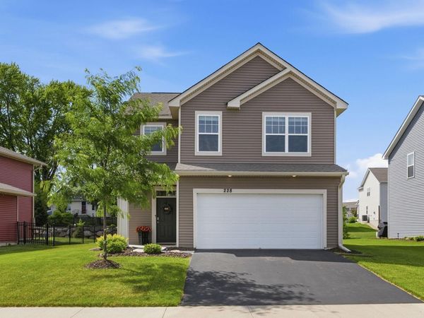 228 Snowdrop Trail , Waconia, MN 55387