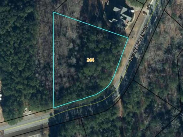 201 Stonebridge Boulevard, Bremen, GA 30110