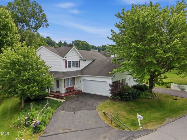 6B Make Your Own Way, Saratoga Springs, NY 12866