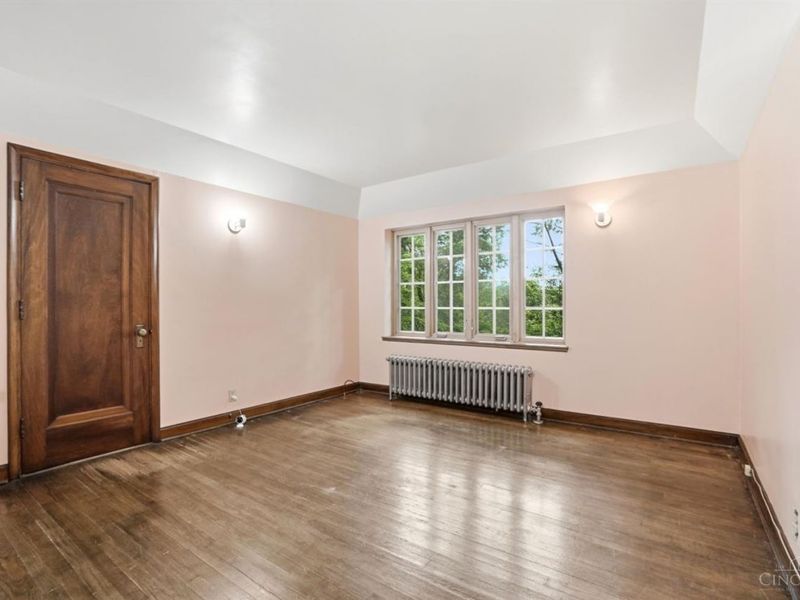 454 Wood Avenue, Cincinnati, OH 45220 Photo 26