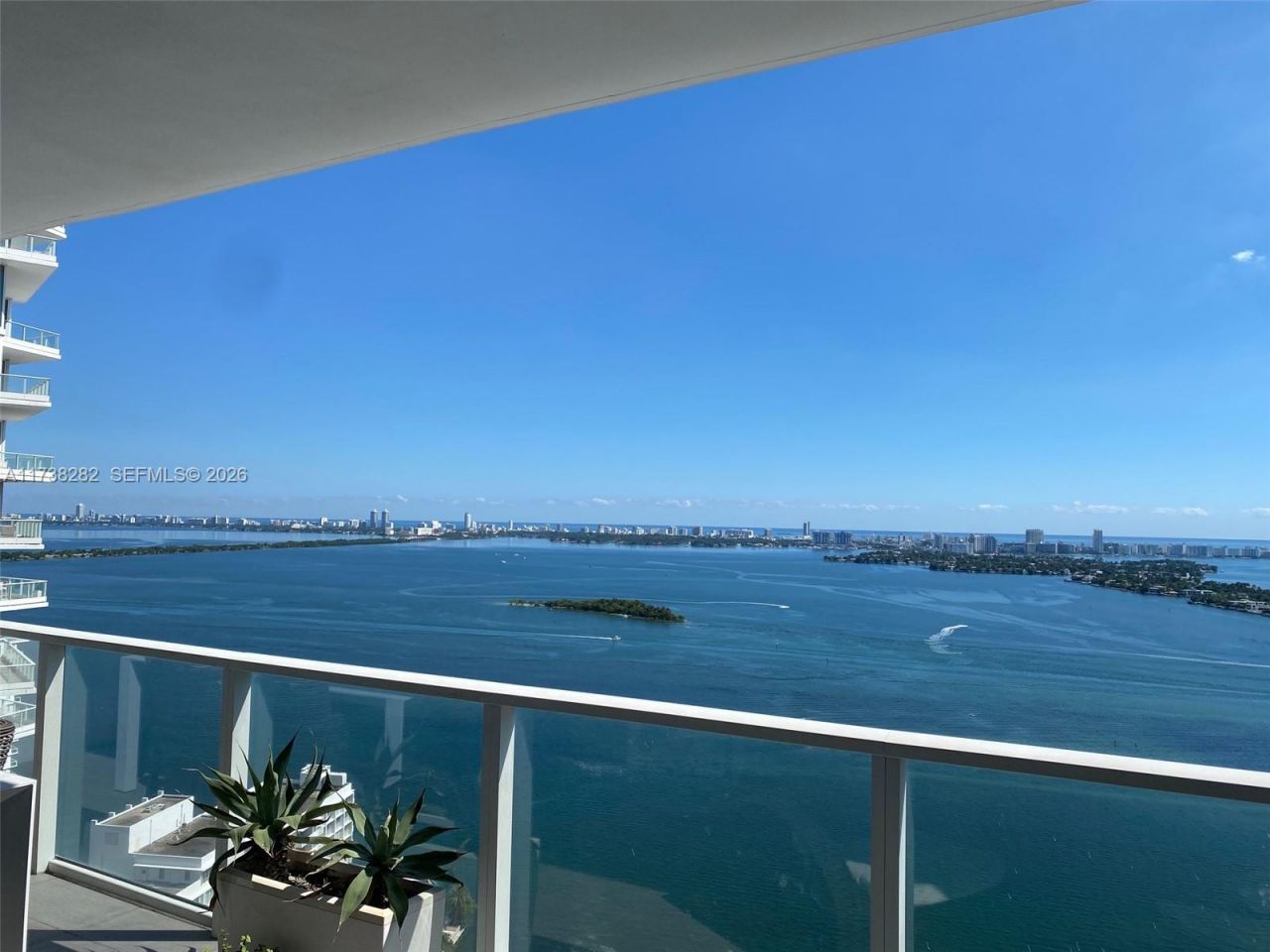 2020 N Bayshore Dr, Unit 3307, Miami, FL 33137 Photo