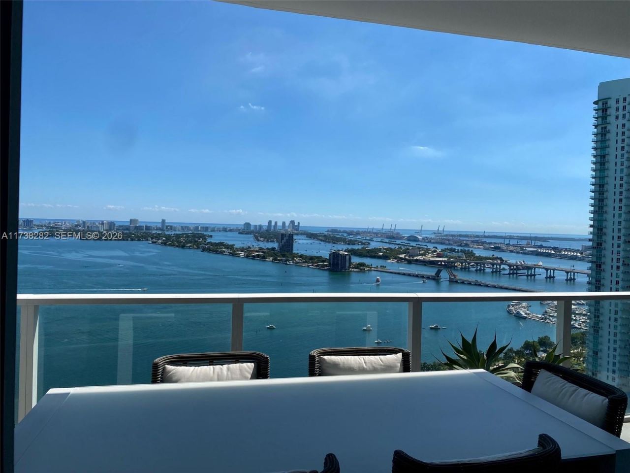 2020 N Bayshore Dr, Unit 3307, Miami, FL 33137 Photo