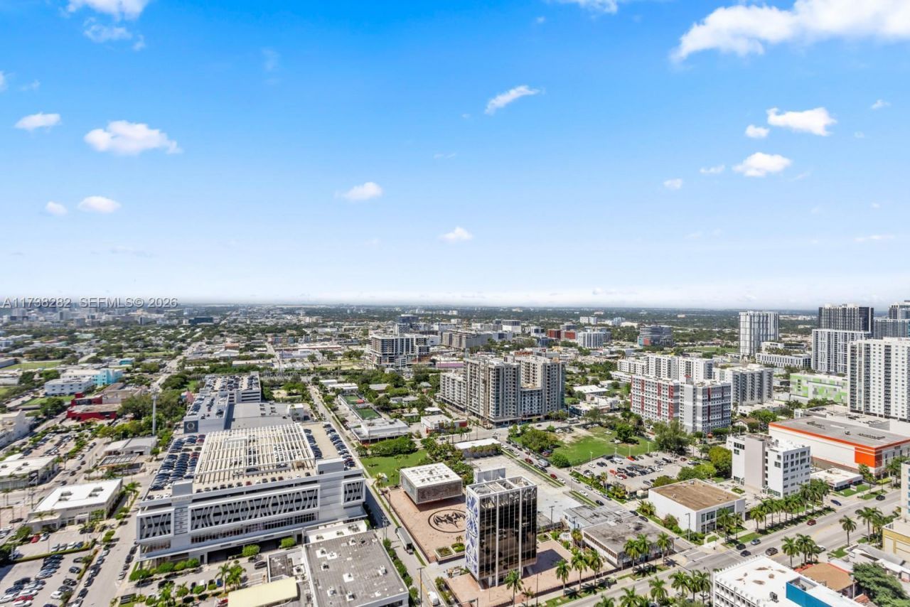 2020 N Bayshore Dr, Unit 3307, Miami, FL 33137 Photo
