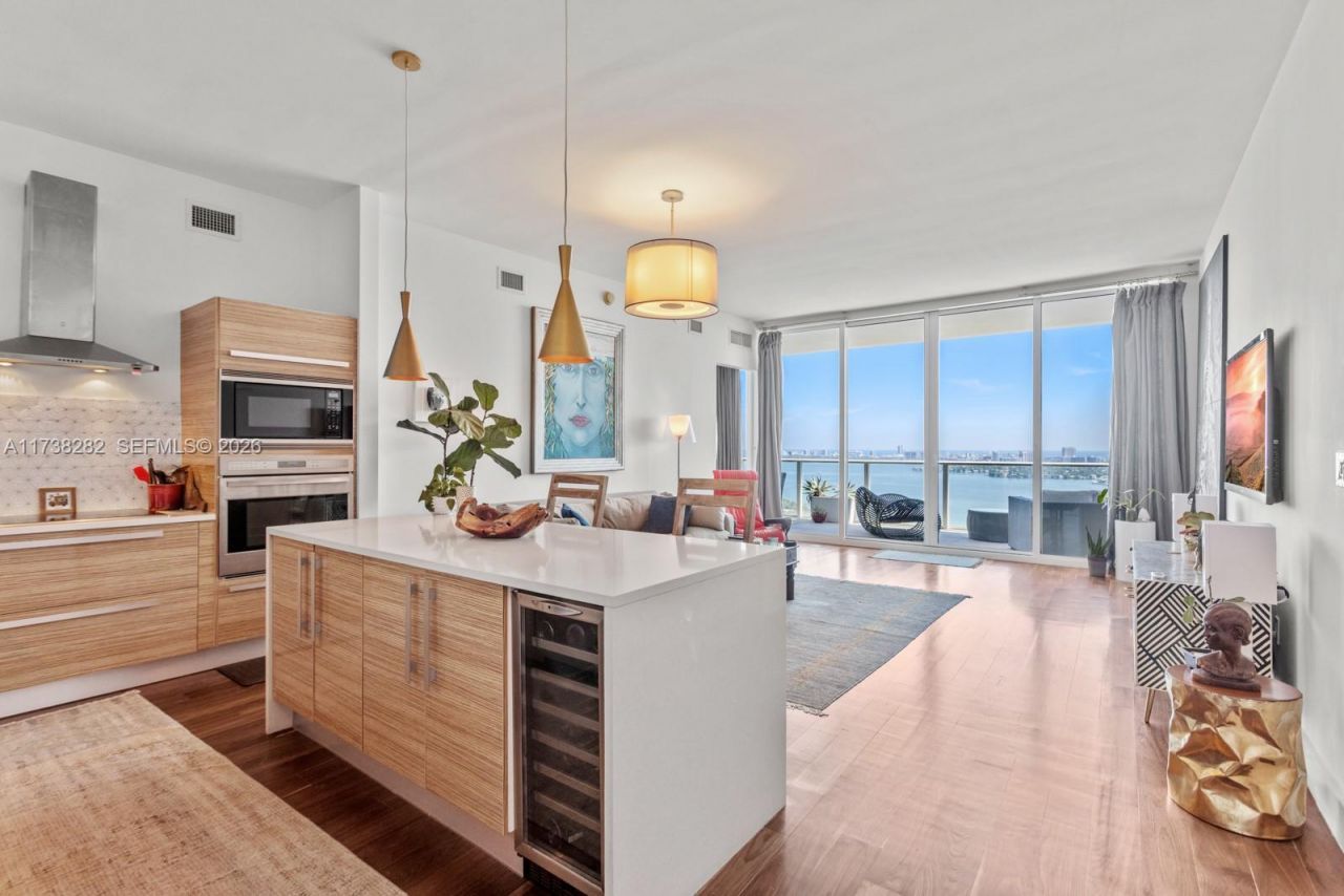 2020 N Bayshore Dr, Unit 3307, Miami, FL 33137 Photo