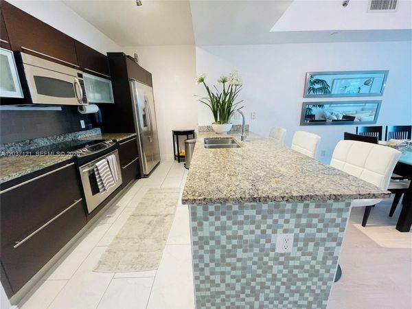 950 Brickell Bay Dr , Unit 2601, Miami, FL 33131