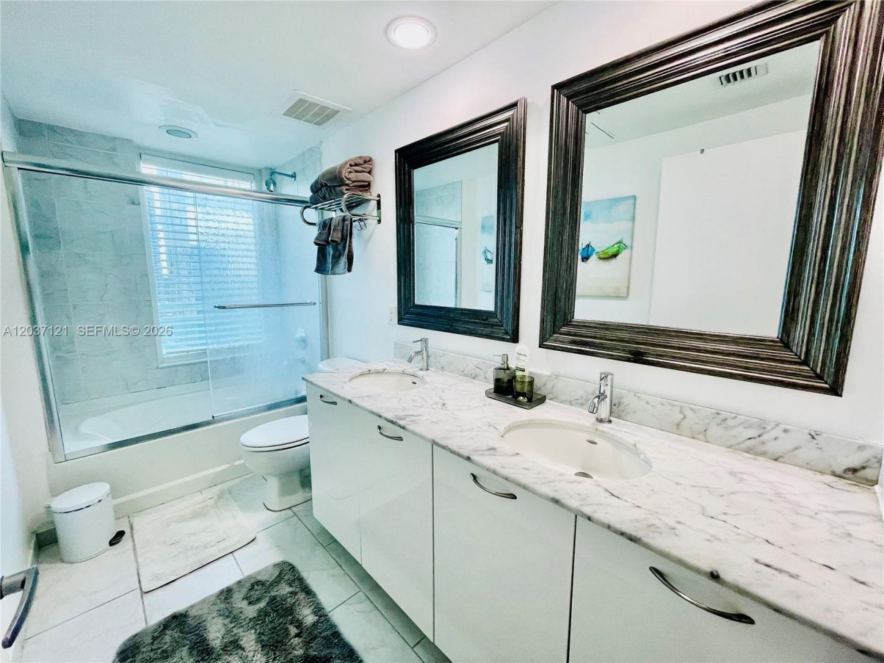 950 Brickell Bay Dr , Unit 2601, Miami, FL 33131 Photo