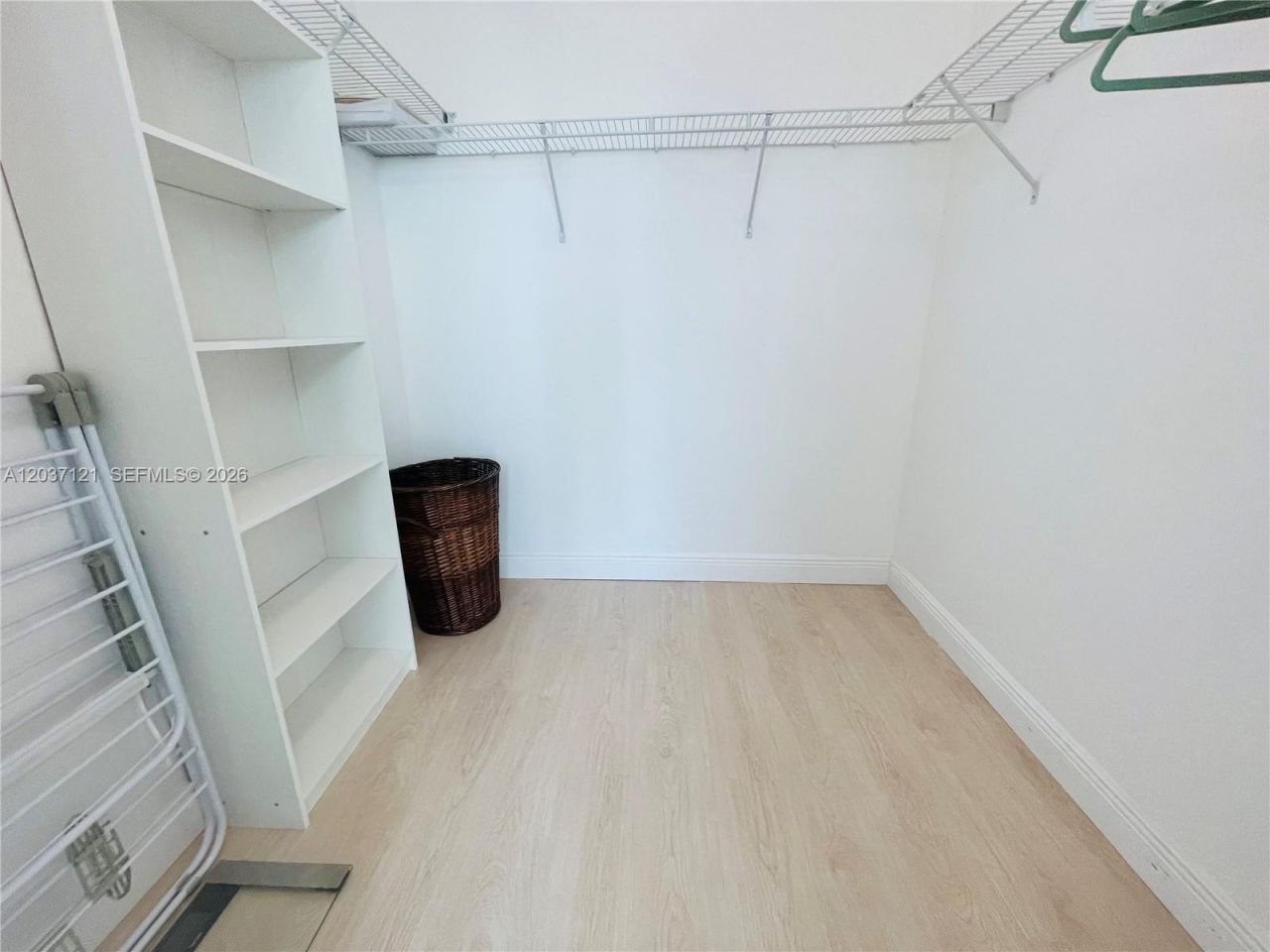 950 Brickell Bay Dr , Unit 2601, Miami, FL 33131 Photo