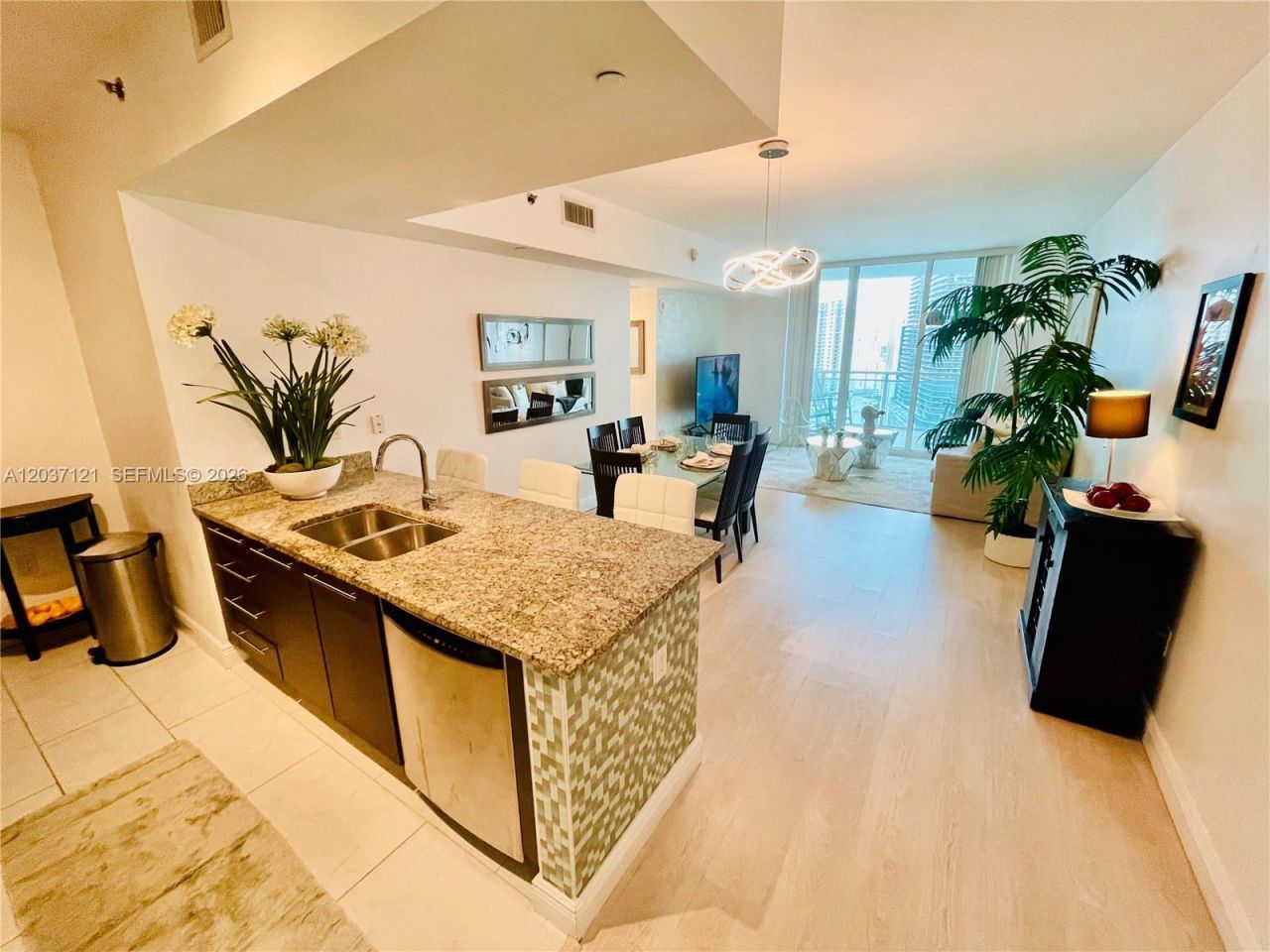 950 Brickell Bay Dr , Unit 2601, Miami, FL 33131 Photo