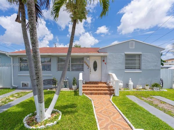 2355 SW 1st St , Miami, FL 33135