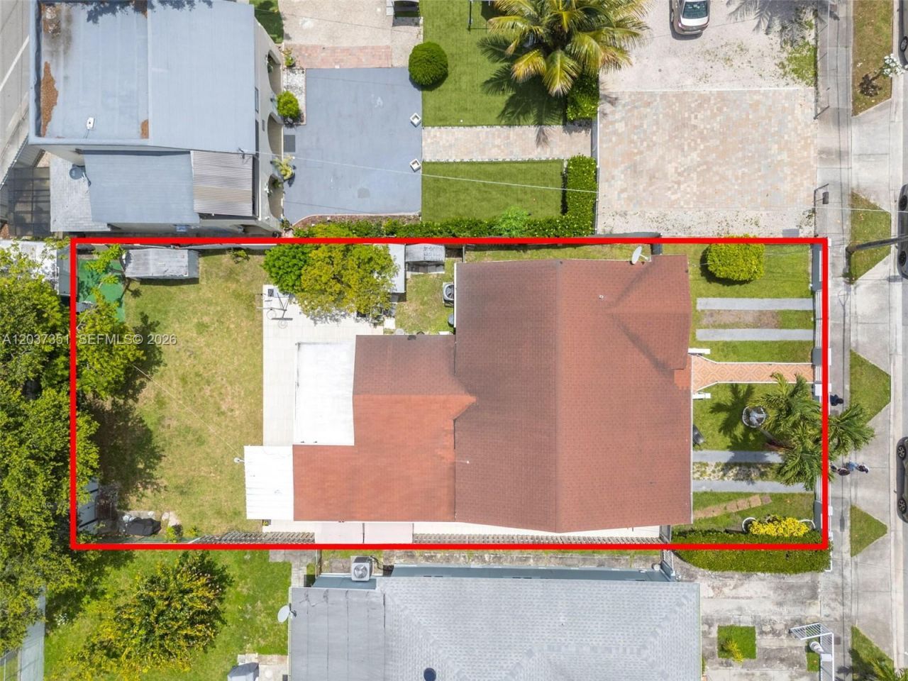 2355 SW 1st St , Miami, FL 33135 Photo