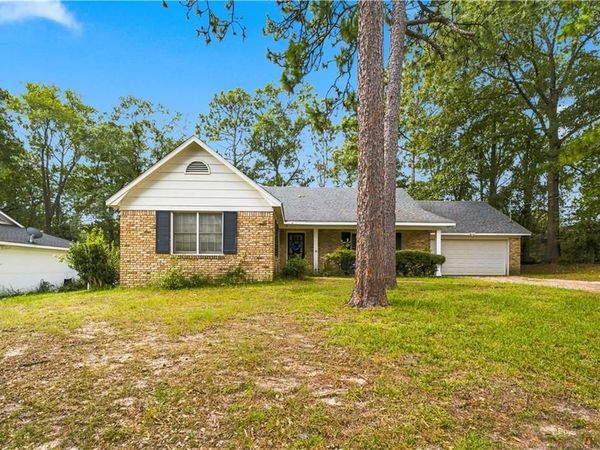 6263 Parkbrook Drive, Mobile, AL 36608