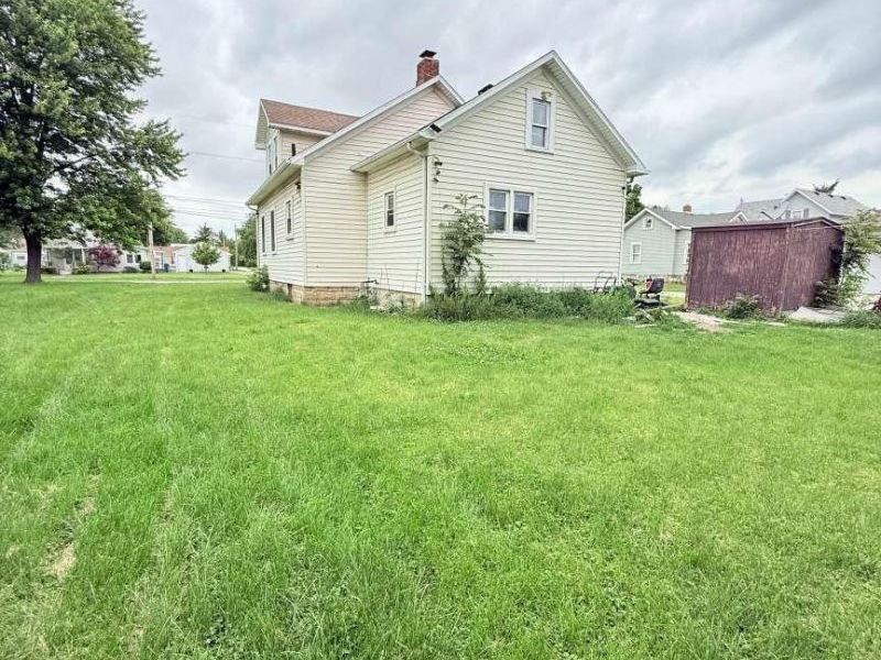 334 N Locust Street, Oak Harbor, OH 43449 Photo 5