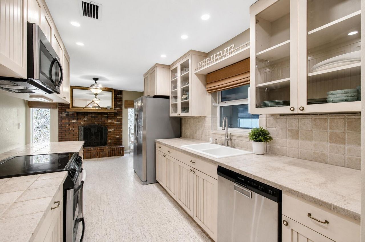 5442 Sunrise Boulevard, Delray Beach, FL 33484 Photo