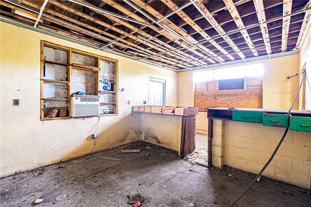 2111 Fowler St , Fort Myers, FL 33901 Photo