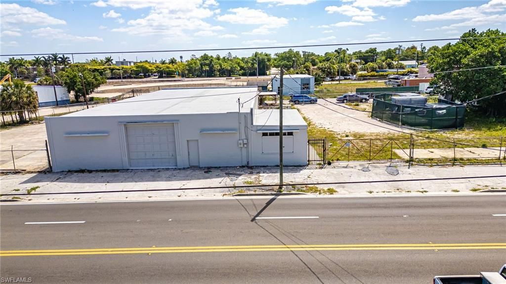 2111 Fowler St , Fort Myers, FL 33901 Photo