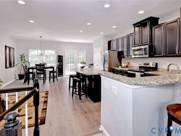 125 Parkway Court, Williamsburg, VA 23185