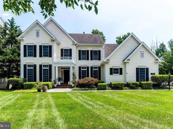 7920 N PARK STREET N, DUNN LORING, VA 22027