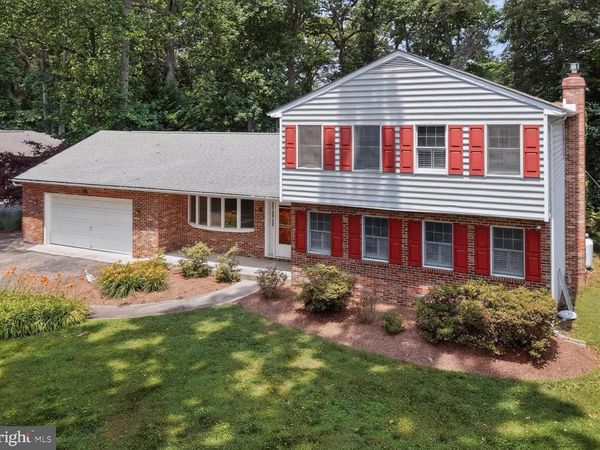 700 N HOLLY DRIVE, ANNAPOLIS, MD 21409