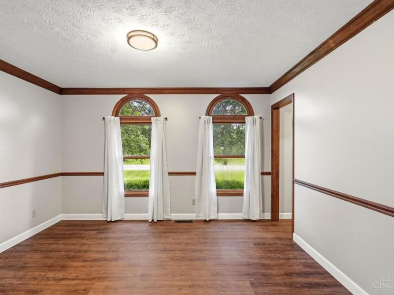 8334 Mary Beth Drive, West Chester, OH 45069 Photo 12