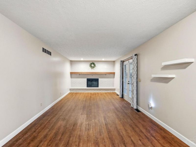 8334 Mary Beth Drive, West Chester, OH 45069 Photo 18
