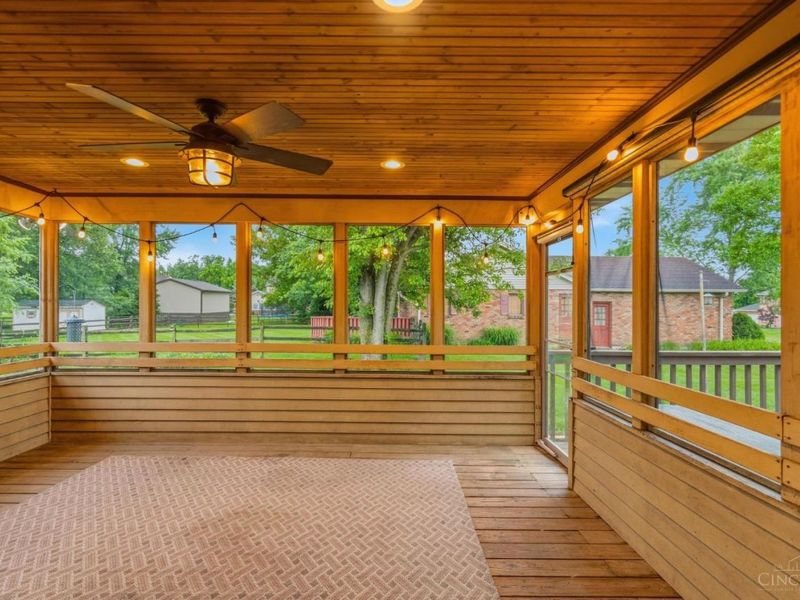 8334 Mary Beth Drive, West Chester, OH 45069 Photo 22