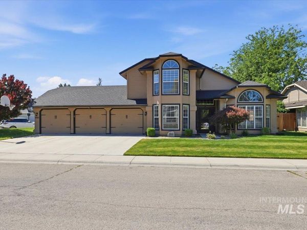 9881 W Alliance Drive, Boise, ID 83704