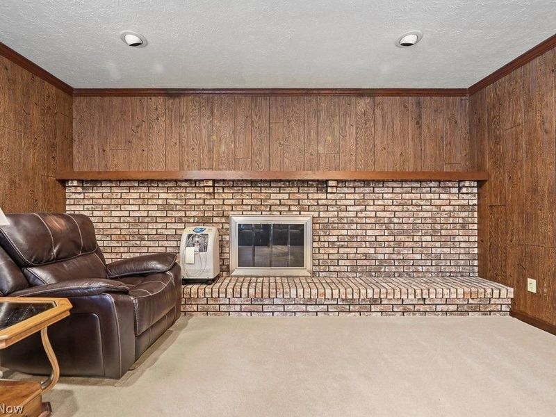 7075 Big Creek Parkway , Middleburg Heights, OH 44130 Photo 10