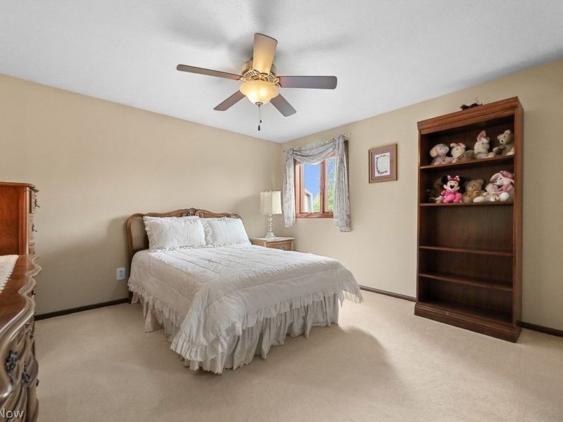 7075 Big Creek Parkway , Middleburg Heights, OH 44130 Photo 23