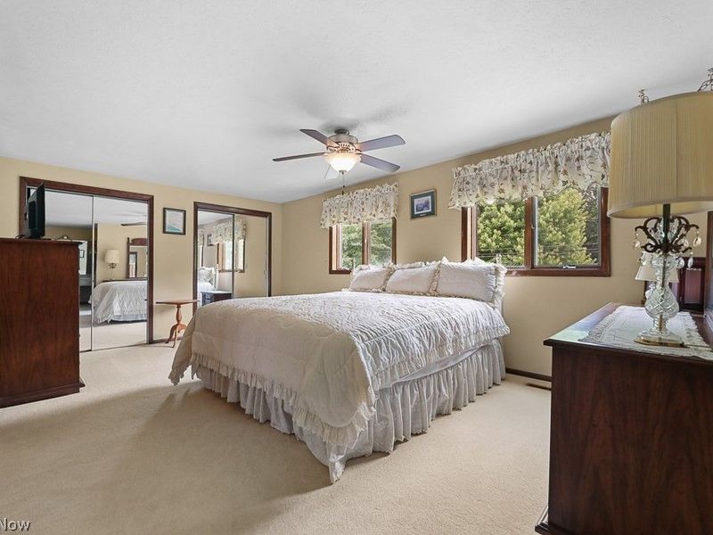 7075 Big Creek Parkway , Middleburg Heights, OH 44130 Photo 27