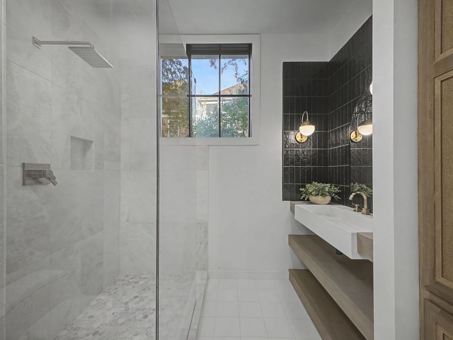 Property Image 74