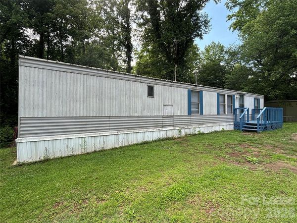 2020 Cabin Lane , Stanley, NC 28164