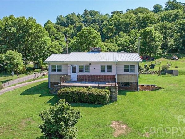 415 Weaverville Road , Asheville, NC 28804