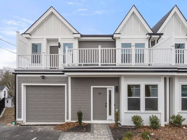 54 Indiana Terrace, Unit 54, Newton, MA 02464