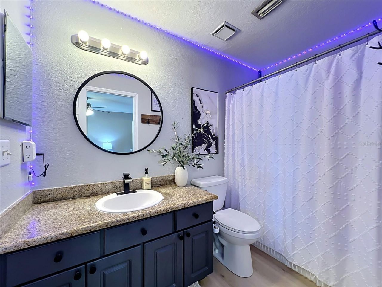 2550 N Alafaya Trail, Unit 9100, Orlando, FL 32826 Photo