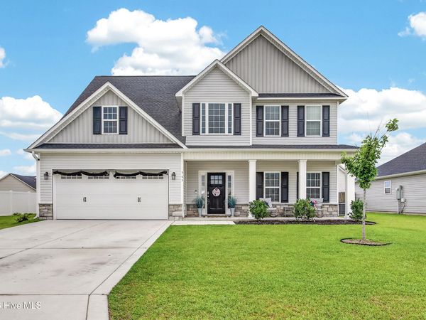 563 Appalachian Trail N, Jacksonville, NC 28546