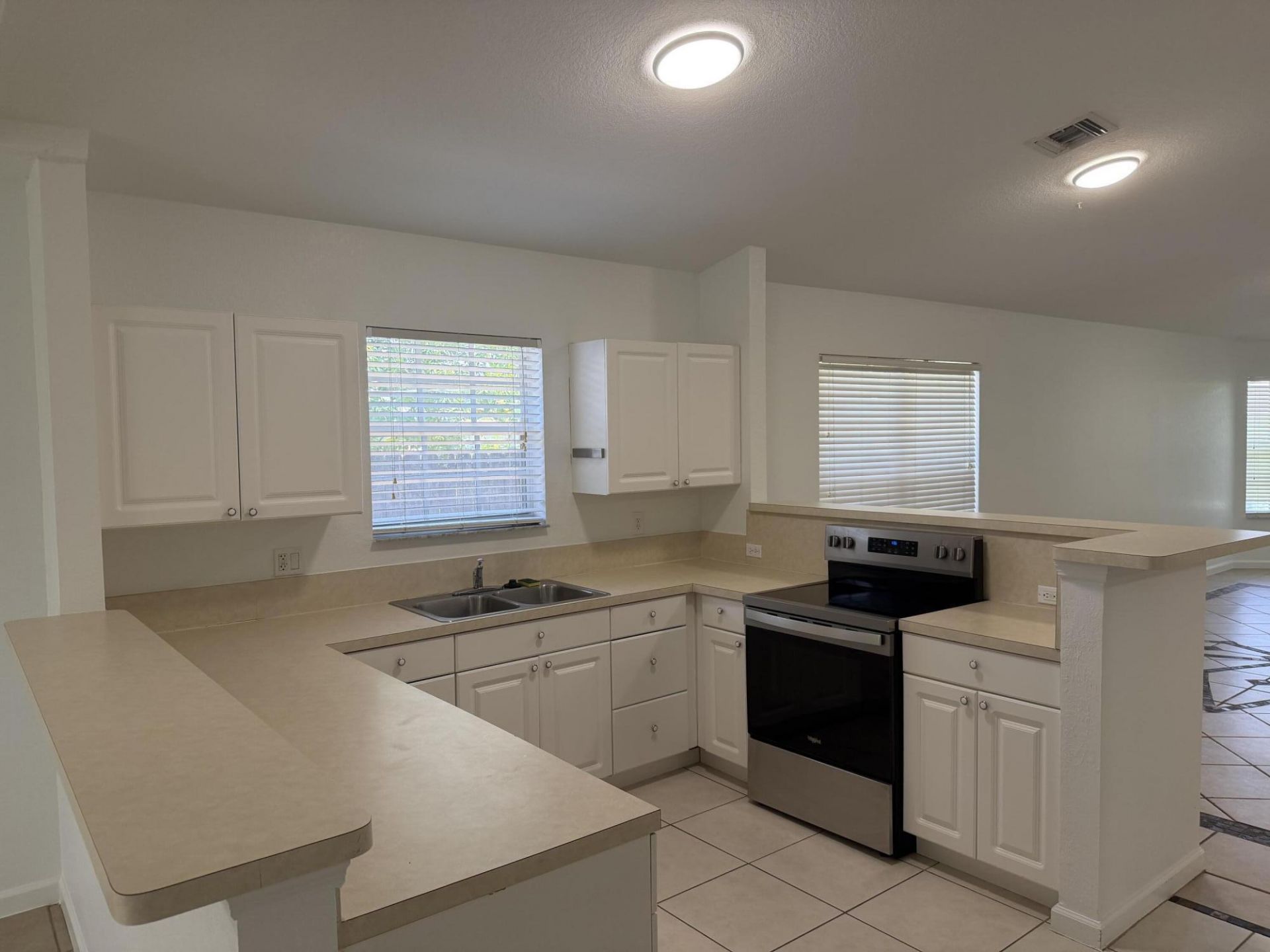 2109 Dock Street, West Palm Beach, FL 33401 Photo