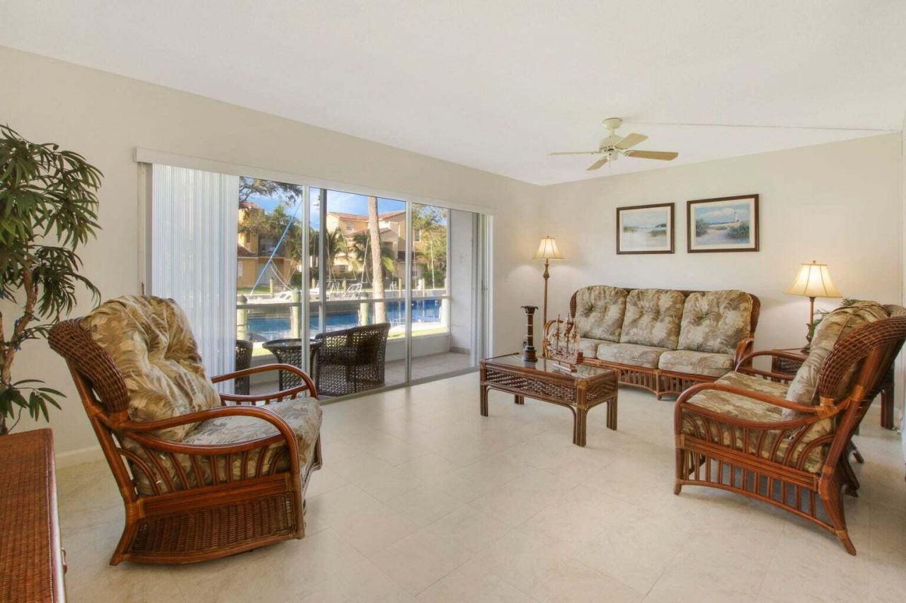 120 Lehane Terrace, Unit 109, North Palm Beach, FL 33408 Photo